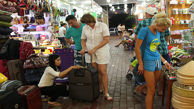 Khánh Hòa: Kiểm soát chặt các dịch vụ du lịch